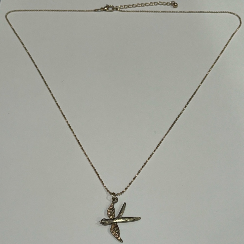 FOREVER 21 Two Tone Soaring Bird W/ Gemstones Chain Necklace - gold/silver